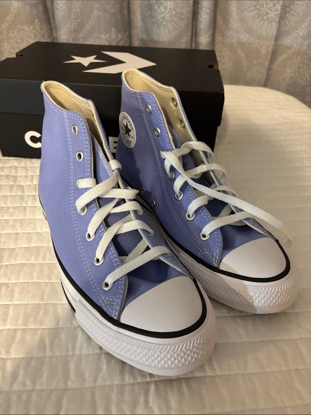 Converse light purple